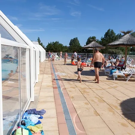 Campsite Domaine Du Collet**** *